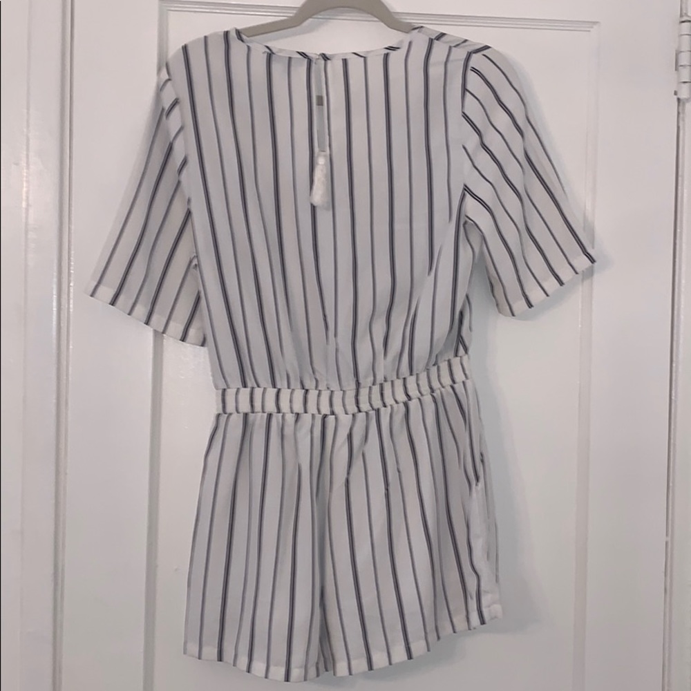 Romper - Picture 2 of 2